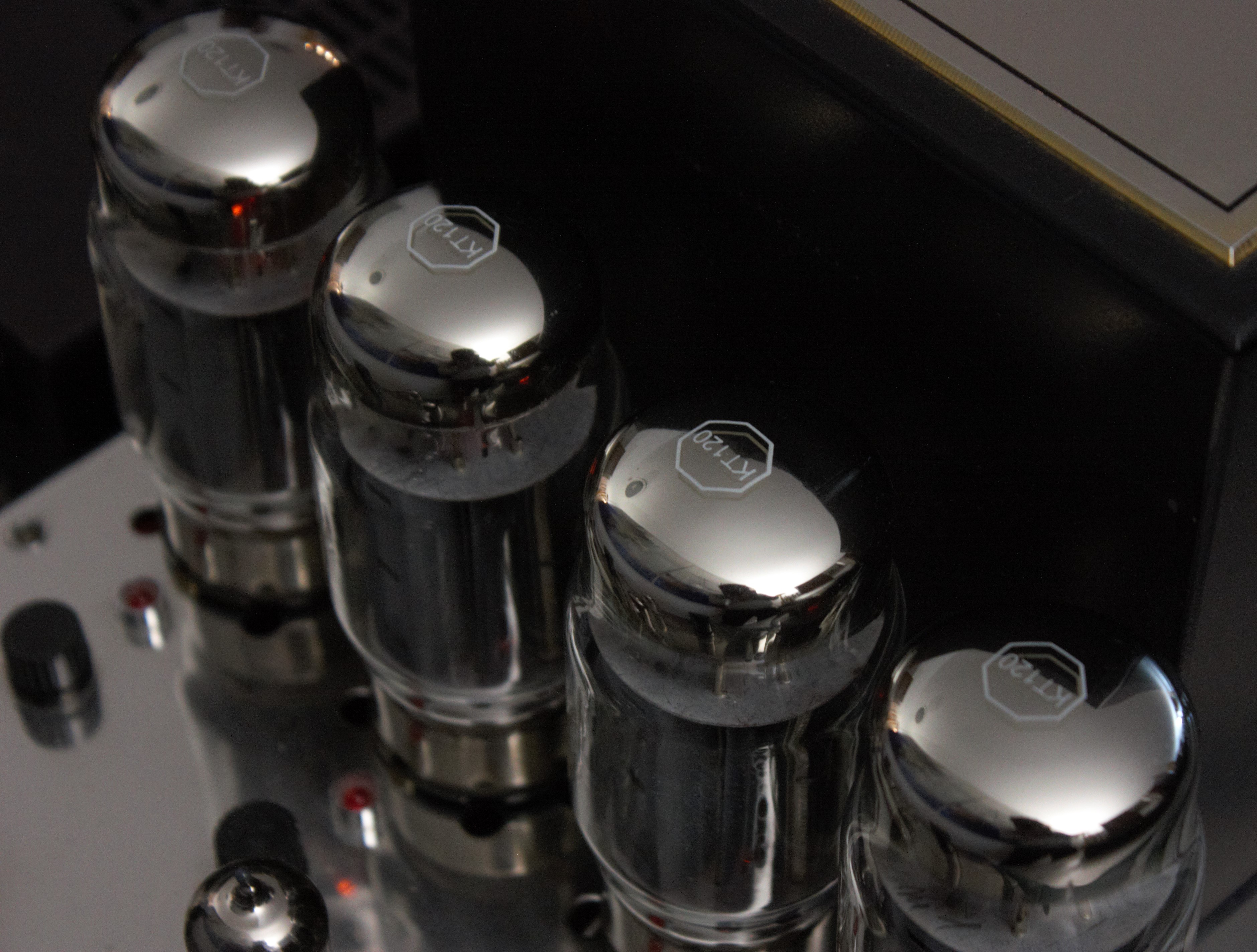 Jadis JA80 avec tubes KT120
