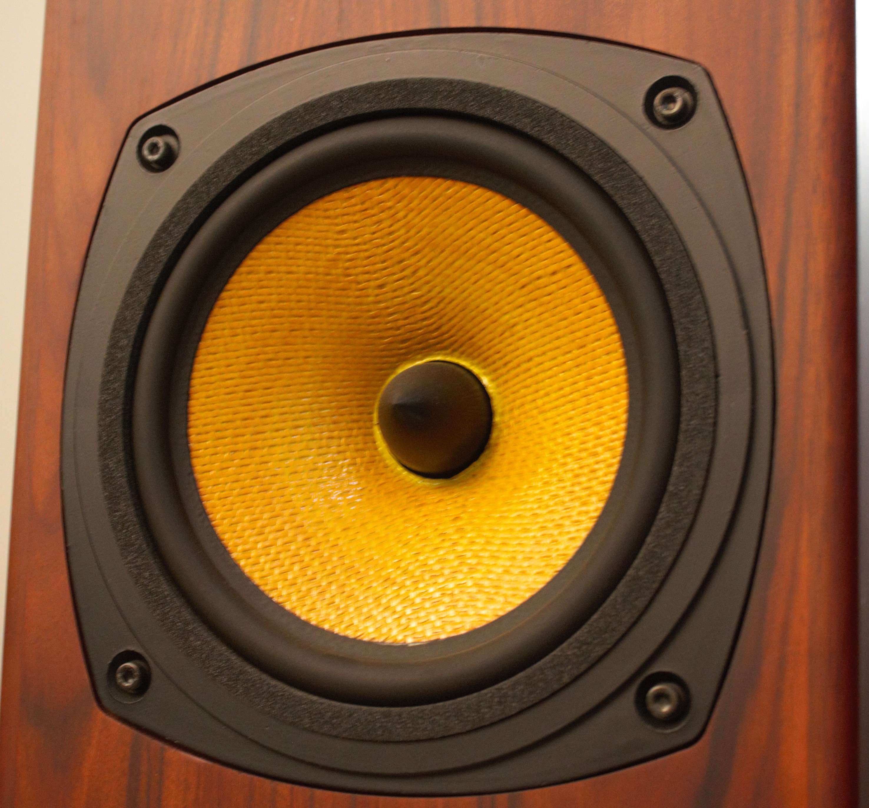 APERTURA enceinte hifi NICE